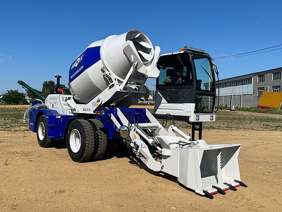 AIMIX self loading concrete mixer